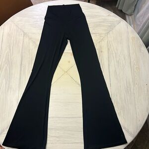 Aerie offline high waisted crossover flare leggings